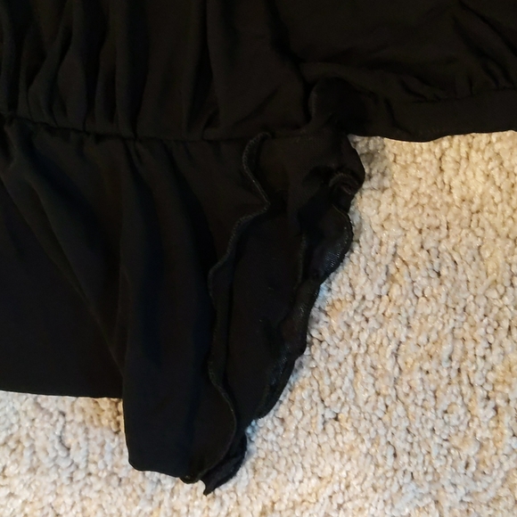 🍇4/$20 Cold Shoulder Mesh Top - Picture 2 of 9